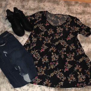 Lularoe Perfect Tee
